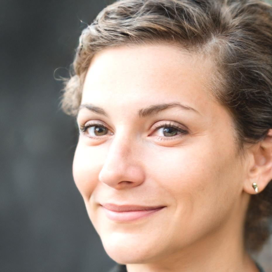 Елена Викторовна Савельева